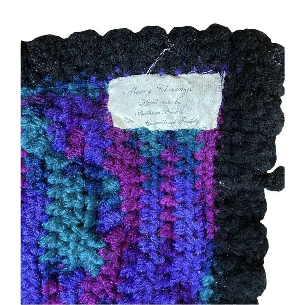 Vtg 90s Nevada Women's Correctional Lap Afghan Blanket 3D Flowers Hearts 45x26